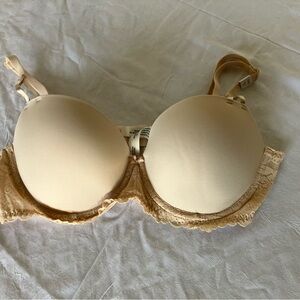 PINK Victoria's Secret Nude/Cream Lace-Trim T-Shirt Bra Push Up 36C